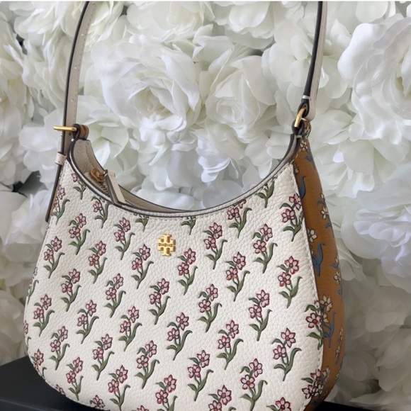 ✨LOOKING FOR✨ - Picture 2 of 3